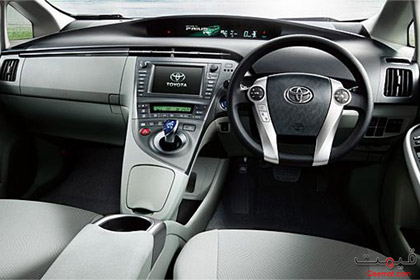 Toyota Prius Strrring Wheel View